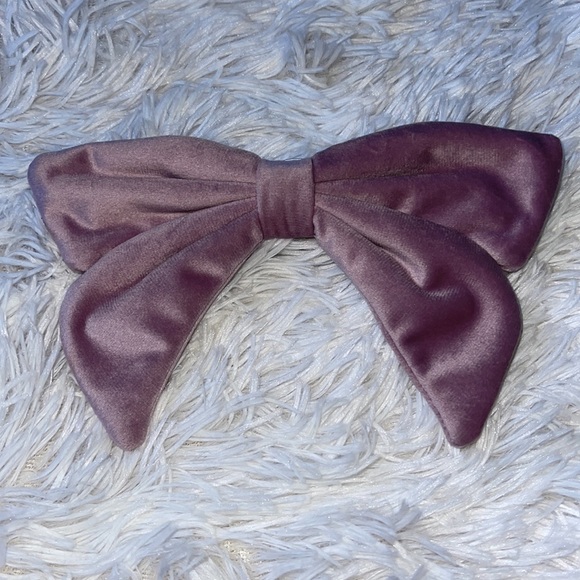 LELE SADOUGHI
Lavender Bow Barrette main image 5